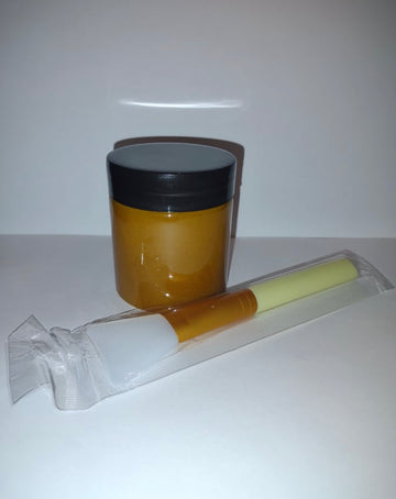 HONEY AND TURMERIC FACE MASK